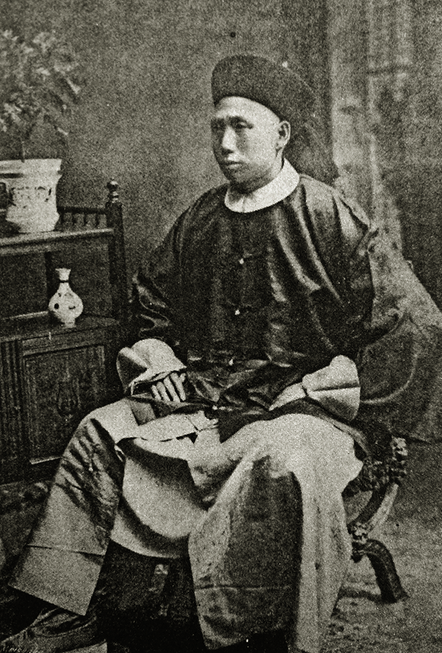 丁汝昌访问英国接舰时留影.jpg 丁汝昌访问英国接舰时留影.jpg